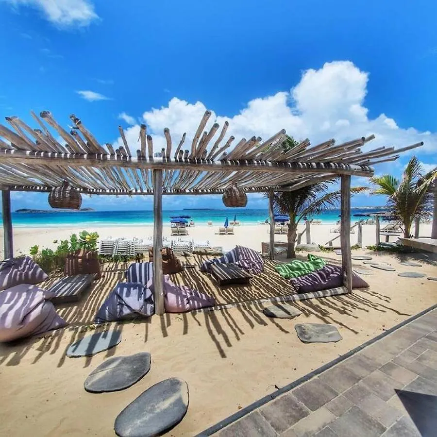 Villa Azur, Panoramic View Of Orient Bay 0*,